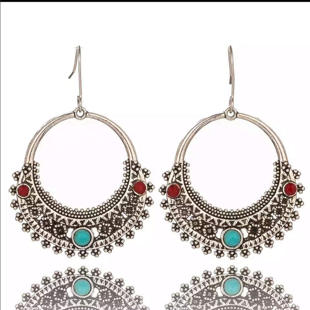 New Ethnic Boho Earrings - Picture 2 of 3
